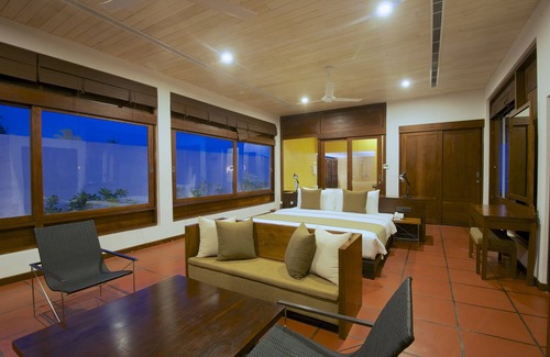 Negombo Casa | Jetwing Thalahena Villa
