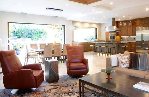 Solana Beach Casa | Jewel in SB: walk to the beach, enjoy the outdoor patio & firepit!