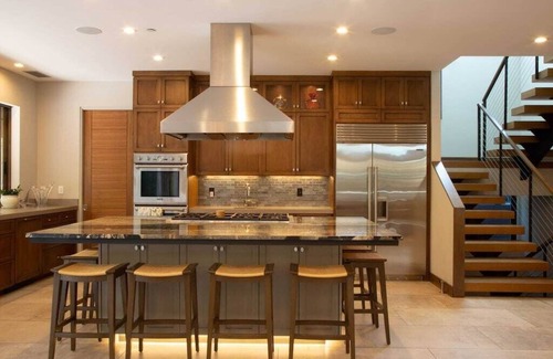 Solana Beach Casa | Jewel in SB: walk to the beach, enjoy the outdoor patio & firepit!
