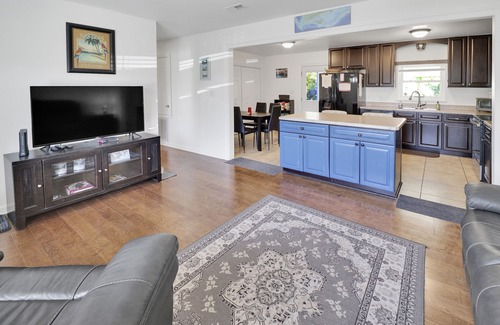 Port St. Joe Casa | AVAIL JUL 14-17! JEWELL COTTAGE IS ADORABLE & AFFORDABLE! CLOSE TO ST JOE BAY!