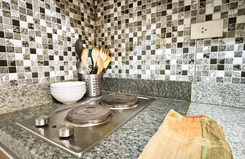 Binan City Condominio | JFam Suites