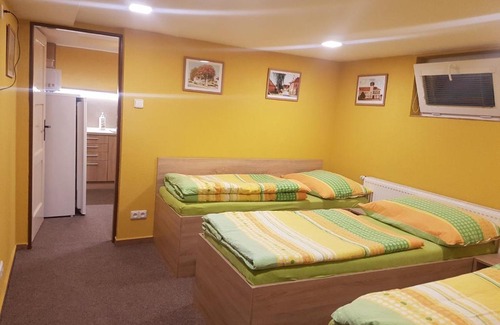 Vracov Apartamento | Jiřinka suterén