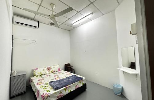 Taman Setia Indah Casa | Jiaxin Dormitory-Setia Indah 家馨青年旅宿
