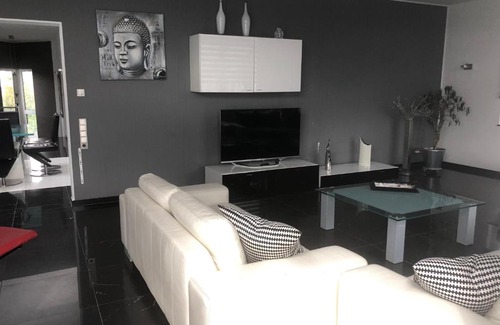 Uebach-Palenberg Apartamento | Jidajo Boarding Lounge