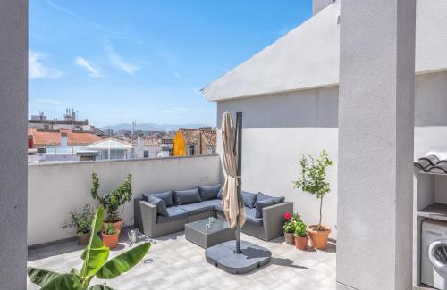 La Merced Apartamento | Jinetes Penthouse in Malaga by Solaga Holiday Homes