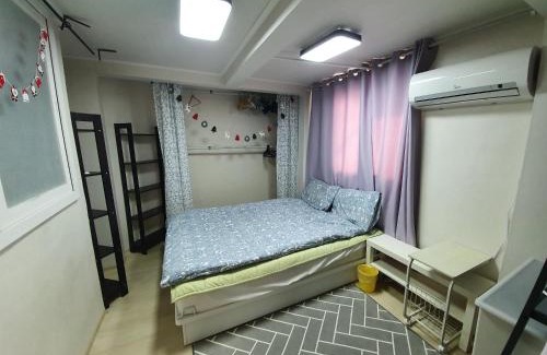 Yongsan-gu Casa | Jinho's Guest House