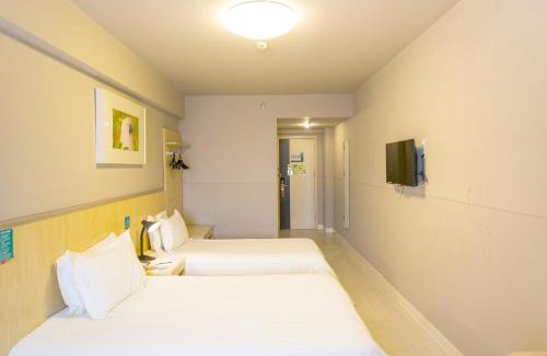 Jinping Qu Hotel | Jinjiang Inn Shantou Jinsha Road Bus Station