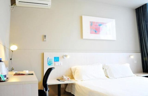 Wujiang Hotel | Jinjiang Inn Wujiang Zhongshan North Road