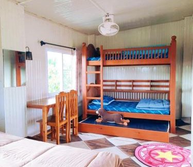 Lampang Casa | Jira Hotel เรือนรับรอง