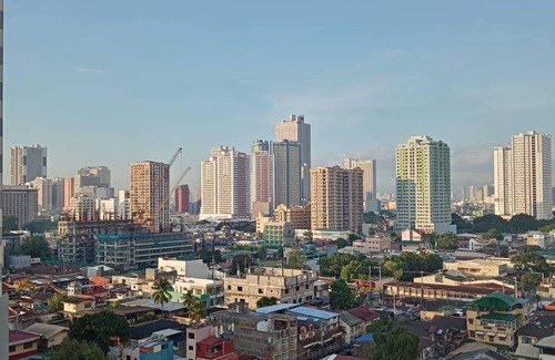 Pasay Apartamento | JK Coastal Inn