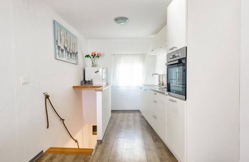 Piran Casa | JMJ Nono, charming 1-bedroom holiday house with AC, WiFi in lovely Piran