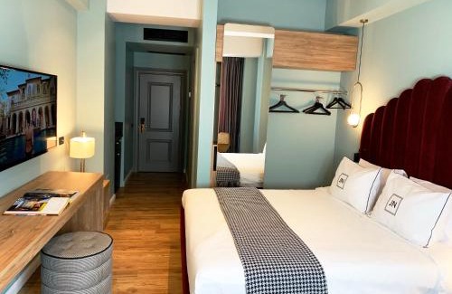 Bucharest Hotel | JN Boutique Hotel