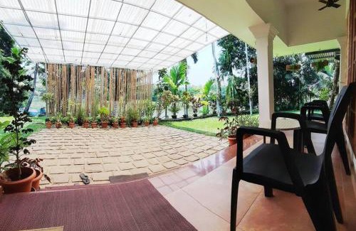 Vaikom Casa | Joan's Homestay Near Kumarakom