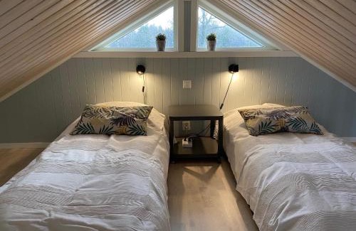 Kalv Cabina | Joarsbo, Stuga 2, Gårdsstugan
