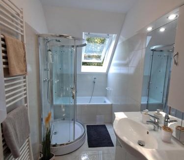 Pusztavacs Apartamento | Joe 2 Apartman