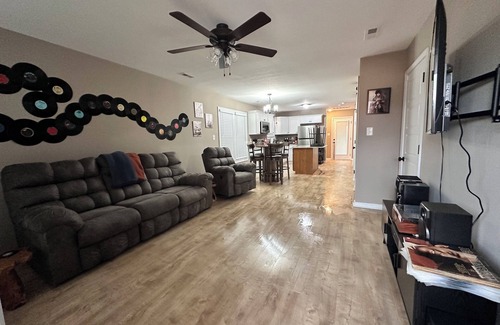 Clarksville Casa | Joe's Retreat: A charming 3-bedroom house in welcoming Clarksville