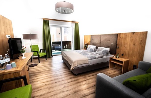 Monichwald Casa | Jogllandzimmer Plus - Gastwirtschaft Hold