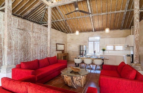 Petitenget Villa | Joglo Villa