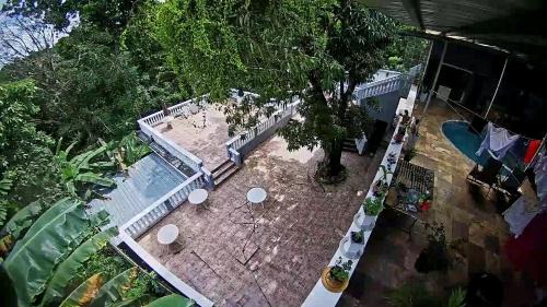 Tumba Vieja Casa | JohnArthur's