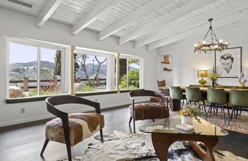 Ventura County Casa | Johnny Cash's Former Ojai Ranch 6 acres Pool, Views California's Graceland