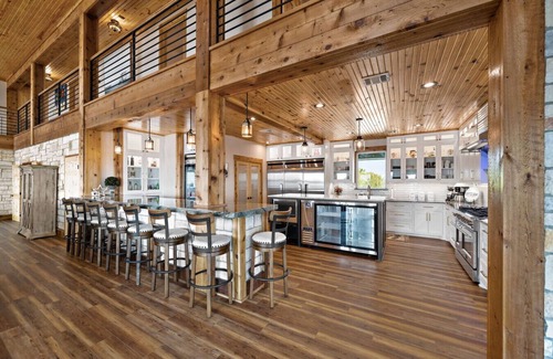 Galveston Casa | Johnny Walker's Lodge