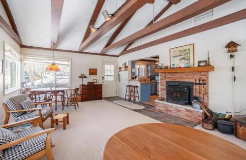 Glenn Haven Shores Casa | Johnson Cottage