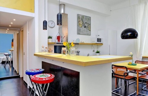 Tre Torri Apartamento | JOIVY Colorful Studio for 2 near Arco della Pace