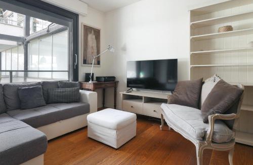 Porta Romana Apartamento | JOIVY Delightful Family Flat with Terrace