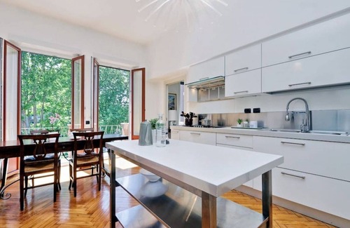 Zona Solari Apartamento | ALTIDO The Park Lounge