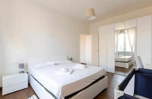 Carignano Apartamento | JOIVY Spacious Family Apt for 4, in Carignano, Genoa