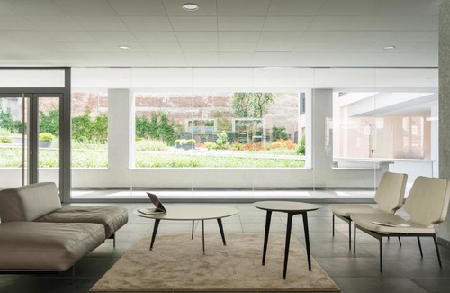 Centro Direzionale Apartamento | JOIVY Sunny 1-bed flat with balcony