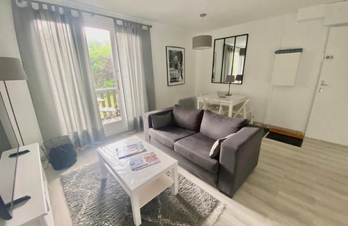 Saint-Arnoult Apartamento | Joli 2 pièces à St Arnoult rénové