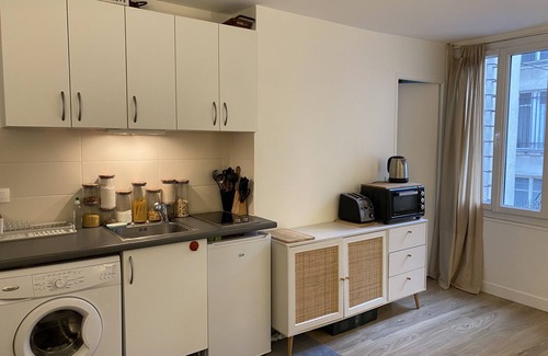 Strasbourg -Saint-Denis Apartamento | Joli 2 Pièces Calme et Lumineux au Cœur de Paris