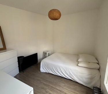 Saint-Ouen Apartamento | Joli 2 pièces Garibaldi
