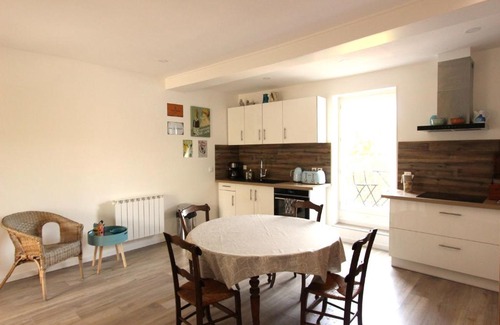 Forcalquier Apartamento | Joli appartement avec balcon au coeur de Forcalquier