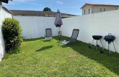 La Tremblade Apartamento | Joli appartement rénové avec jardin clos