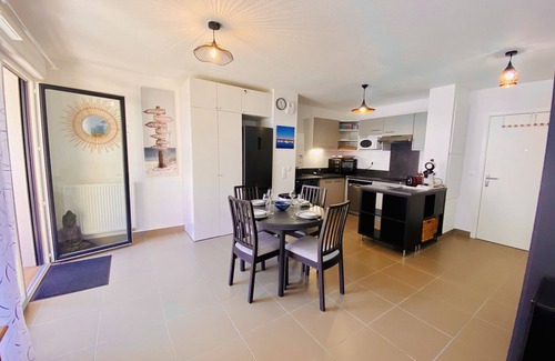 Biscarrosse Apartamento | Joli Appartement T2 avec Balcon et Parking à Biscarrosse Bourg (209)
