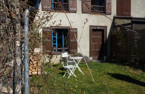 Buzan Casa | Joli gîte en Ariège avec vue