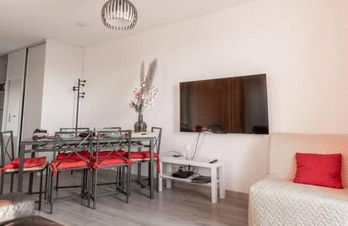 Castanet-Tolosan Apartamento | Joli loft équipé, tennis, piscine