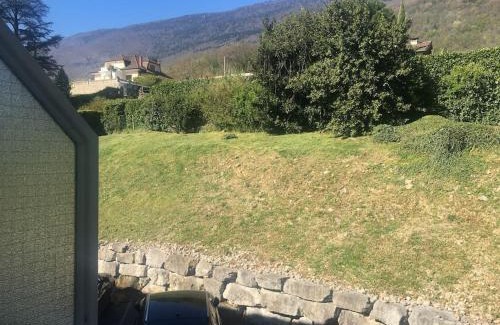 Le Bourget-du-Lac Apartamento | Joli petit studio au bord du lac
