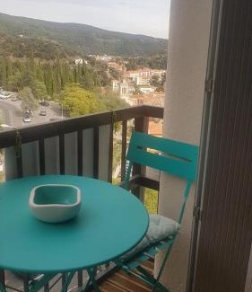 Amelie-les-Bains-Palalda Apartamento | Joli studio Audrey rénové parking wifi 50m des thermes