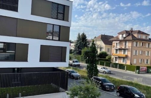 Prilly Apartamento | Joli Studio Avec Place de Park !