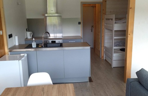 Jura Apartamento | Joli Studio Pour 4 Personnes Dans Résidence Avec Piscine et Tennis