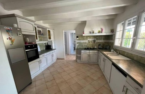 Saint-Martin-de-Crau Casa | Jolie Maison Avec Piscine