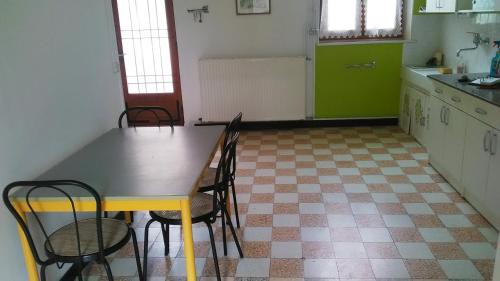 Accolay Apartamento | Jolie maison de Potier
