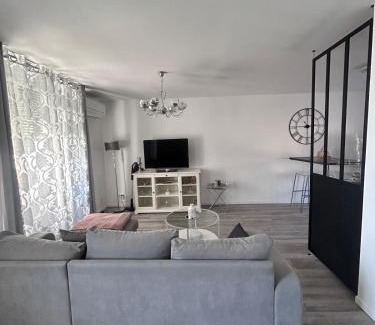 Montlucon Apartamento | Jolie maison de ville