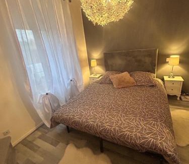 Montlucon Apartamento | Jolie maison de ville