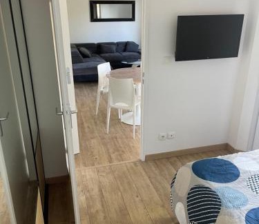 Seilh Apartamento | Jolie T2 au golf de Seilh
