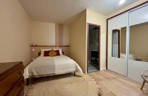 La Real Apartamento | Jolie T2 Quartier St Jean Proche place République