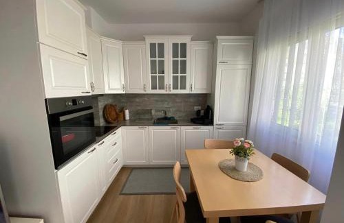 Ishem Apartamento | Jon Apartment- Perla Resort - Gjiri i Lalzit